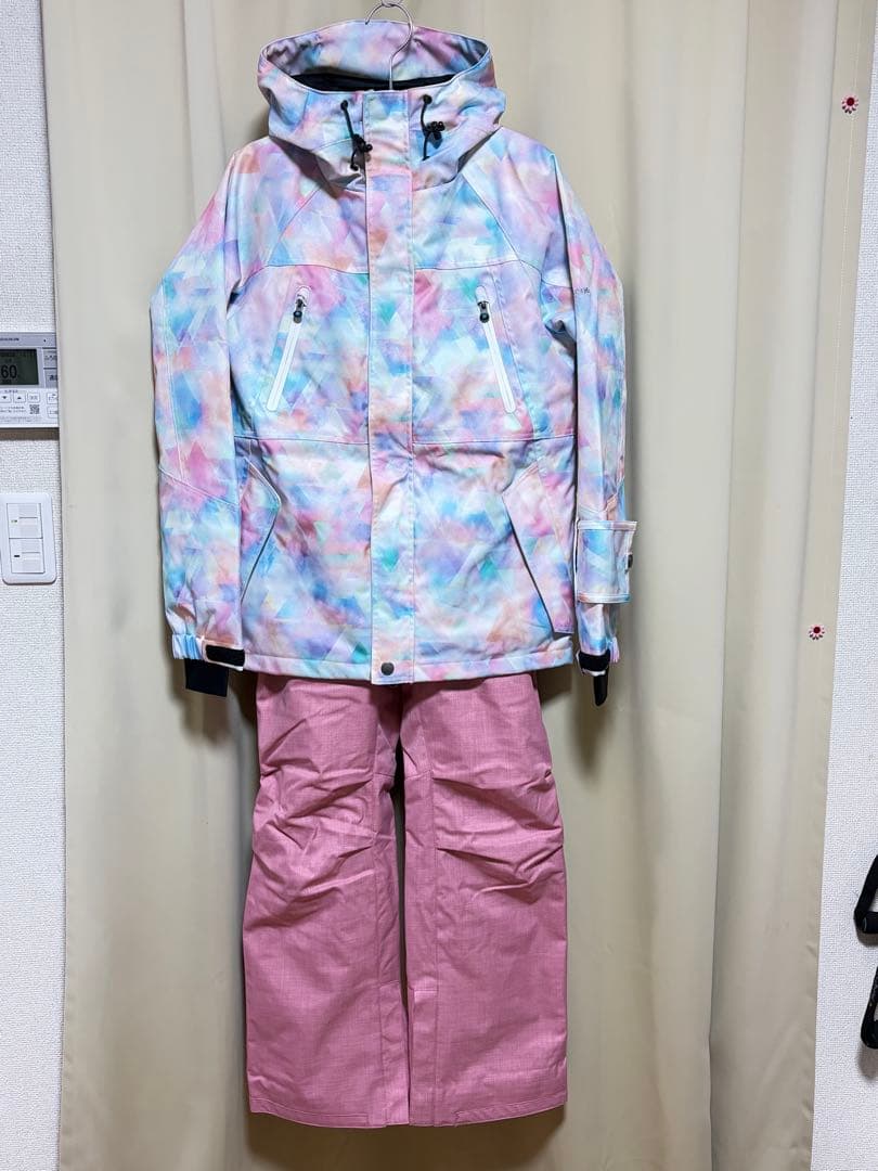 美品！スノーボード　スキーウェア上下セット　Sサイズ