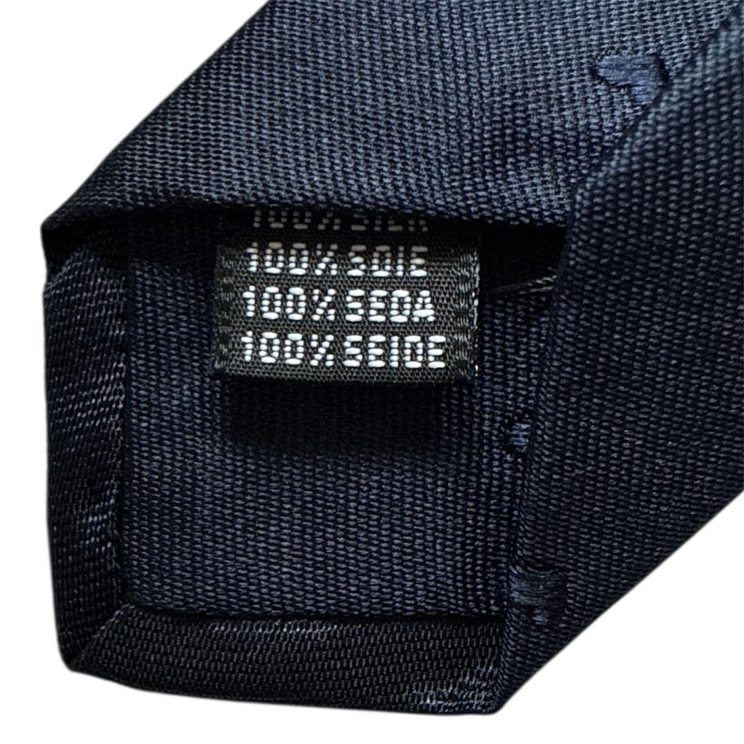 ULTURALE ウルトゥラーレ　セッテピエゲ仕様　ハート刺繍ネクタイ