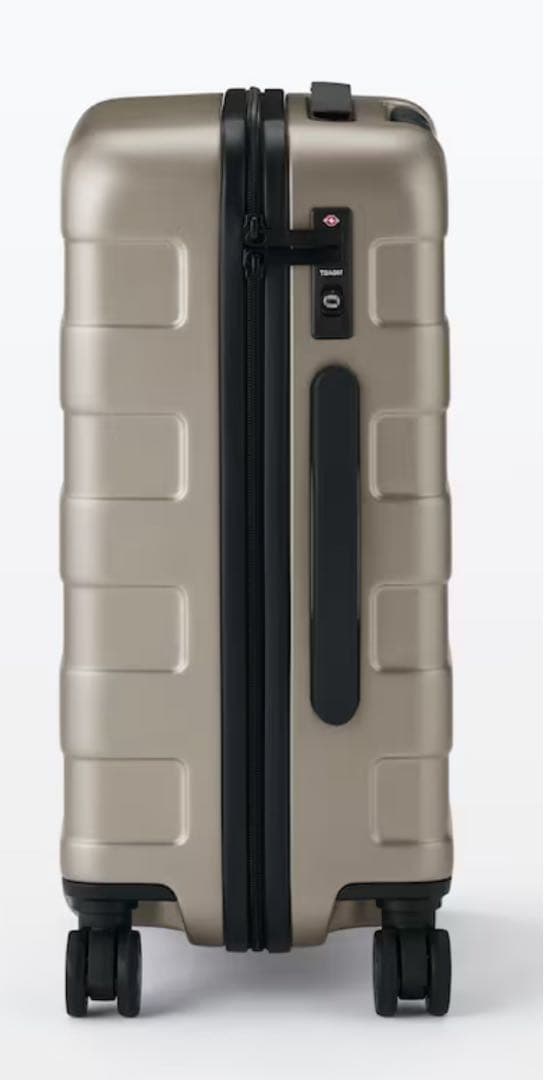 無印良品　キャリーケース TSAロック付き