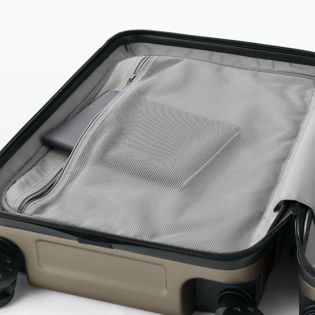 無印良品　キャリーケース TSAロック付き