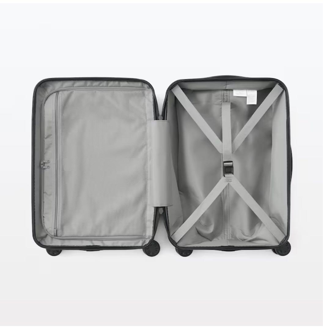 無印良品　キャリーケース TSAロック付き