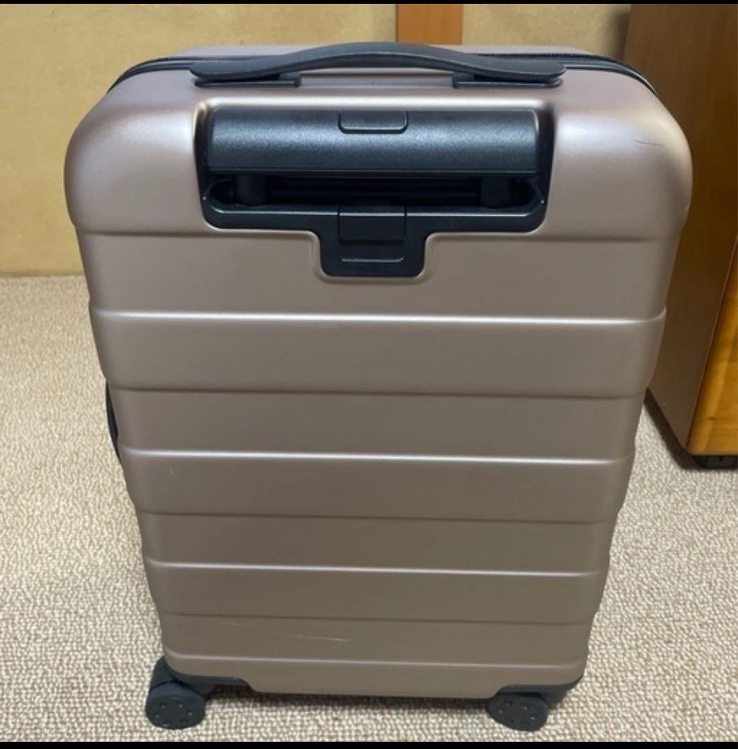 無印良品　キャリーケース TSAロック付き