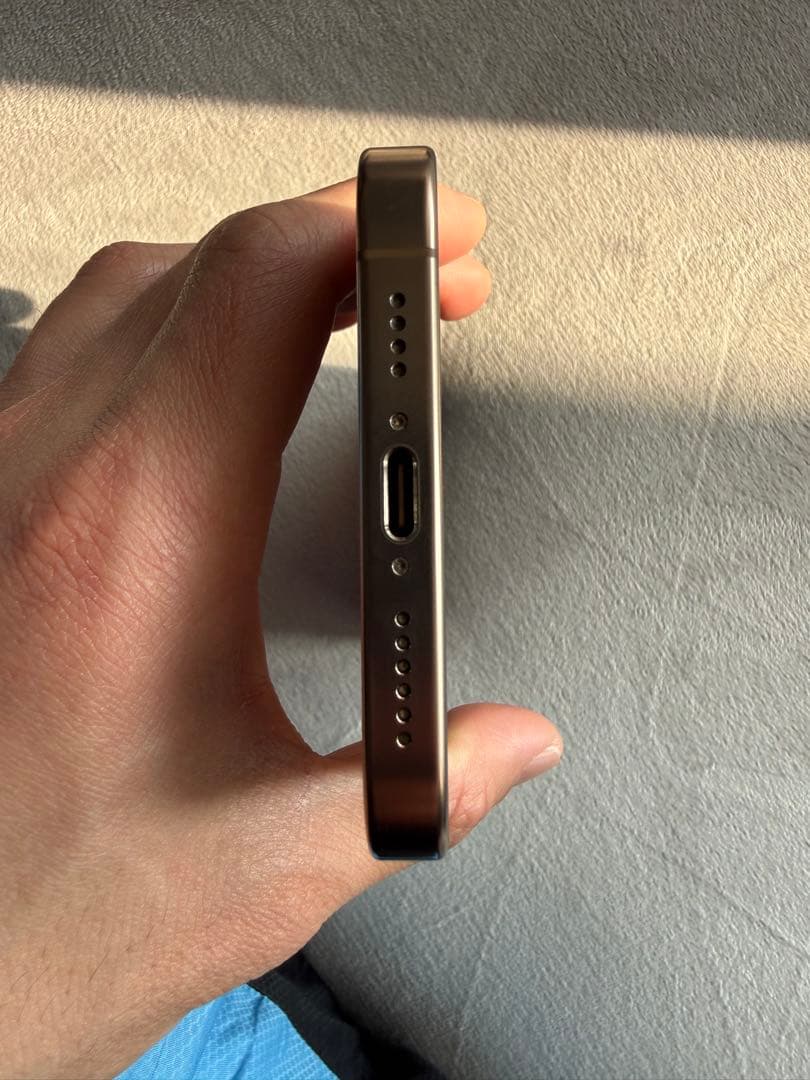 スマートフォン本体 iPhone16promax 256GB