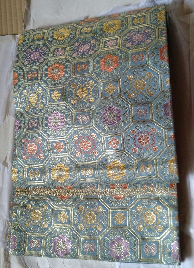 龍村晋謹製　傳匠名錦　全通柄袋帯　吉祥亀甲　金糸　たとう紙付