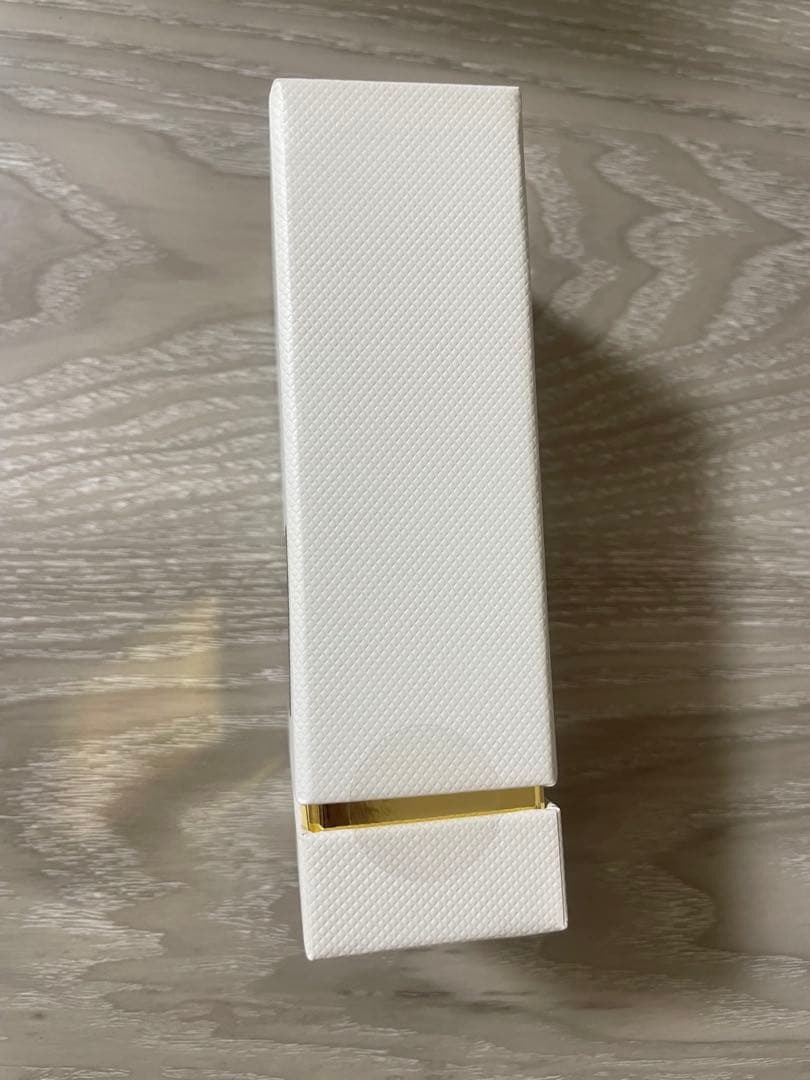 【新品未開封】トムフォード香水　ホワイトスエード