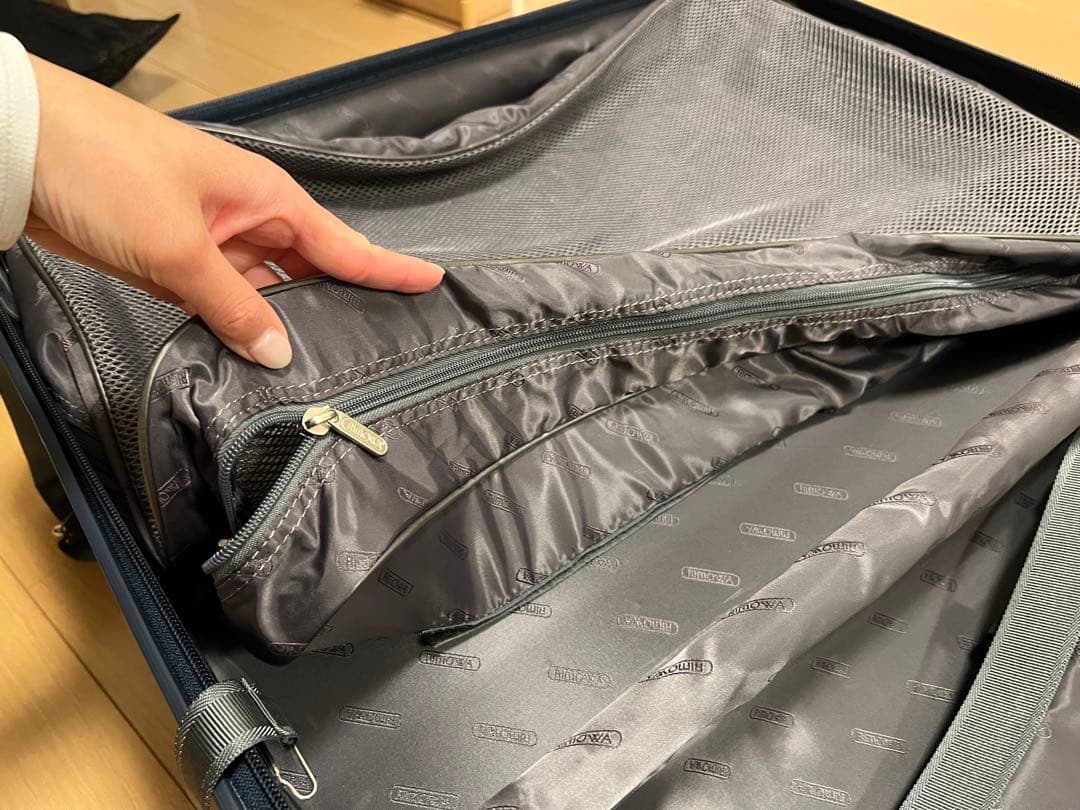 Yasu 　　リモワ　スーツケース94L