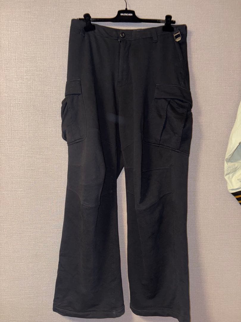 バレンシアガ kick cargo sweatpants