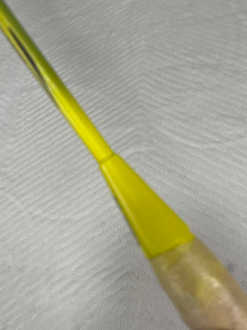 バドミントンラケット　ナノフレア1000PLAY 美品　4UG5