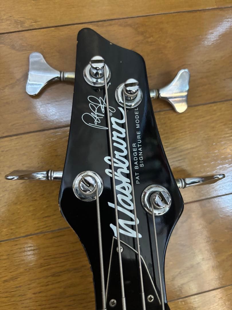 Washburn/エレキベース PAT BADGER シグネチャーモデルEMG
