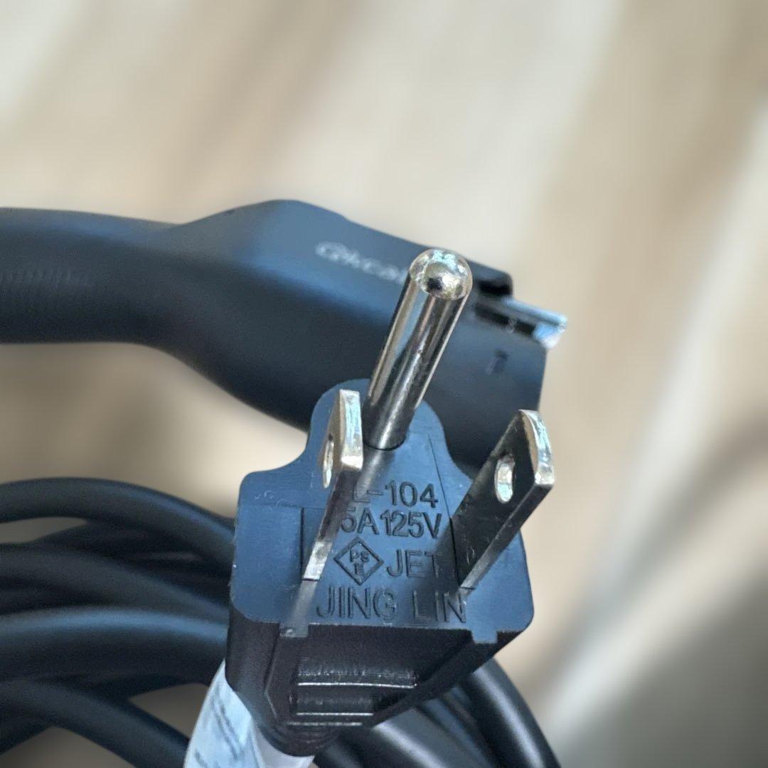 Qkcabo 電気自動車 充電ケーブル　ケース付き