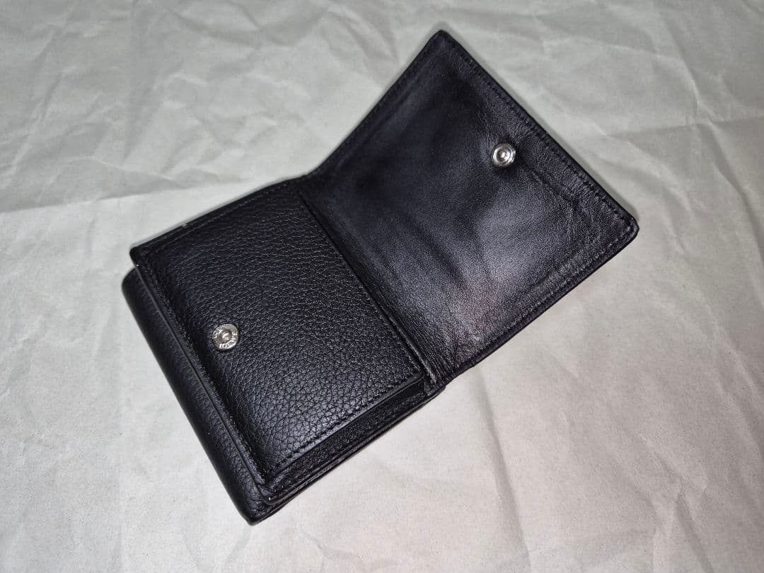 LOEWE ブラック 三つ折り財布