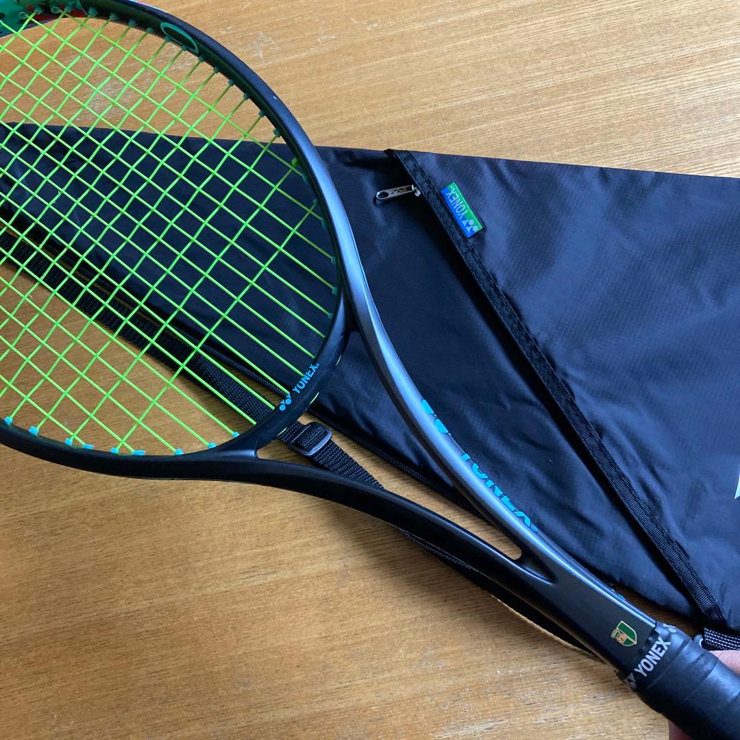 値下げ YONEX GEOBREAK 70S テニスラケット【ケース付き】
