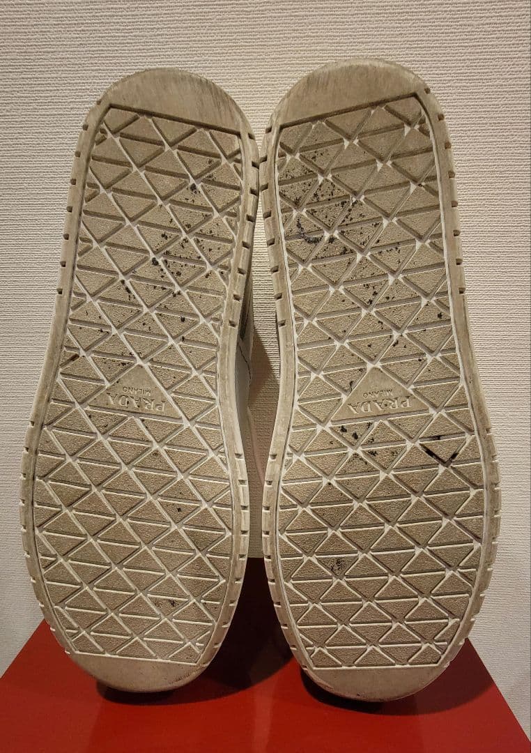 【美品・お値下】 プラダ ダウンタウン ボールド レザー スニーカー