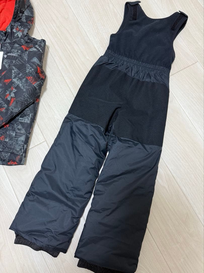 Columbia スキーウェア　XS 120㎝　黒系