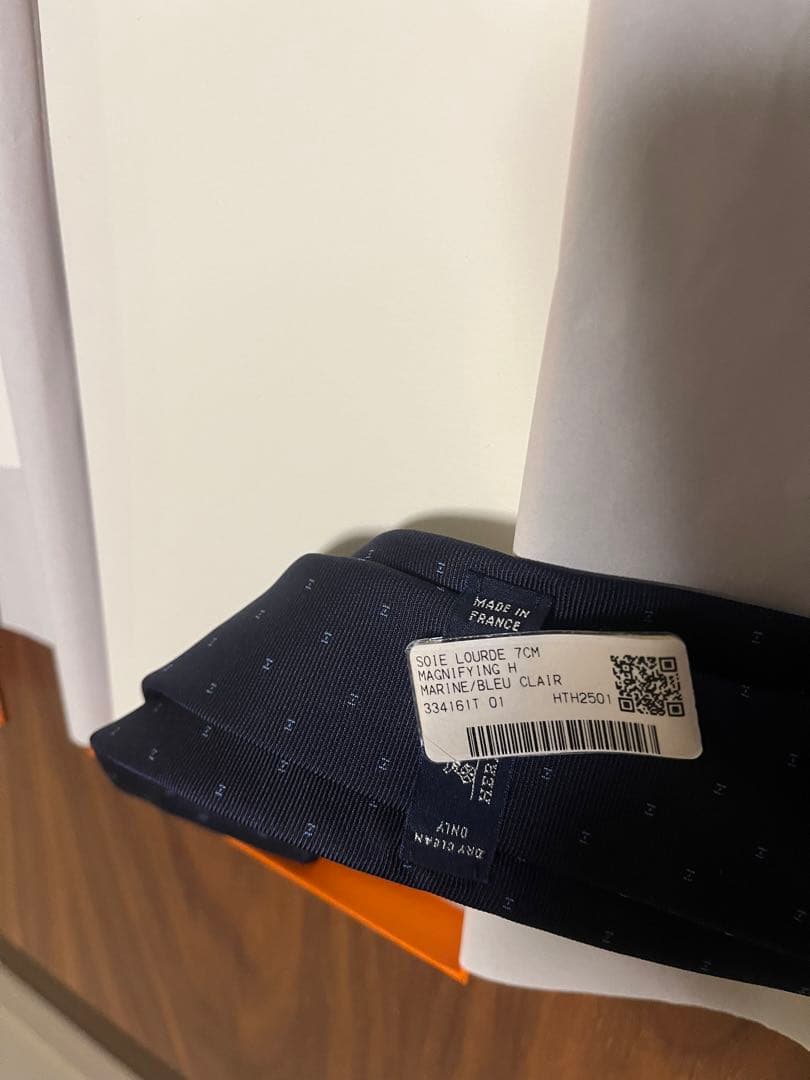 c*s様 HERMES ネイビー シルクタイ マグニファイング H 定価40,7