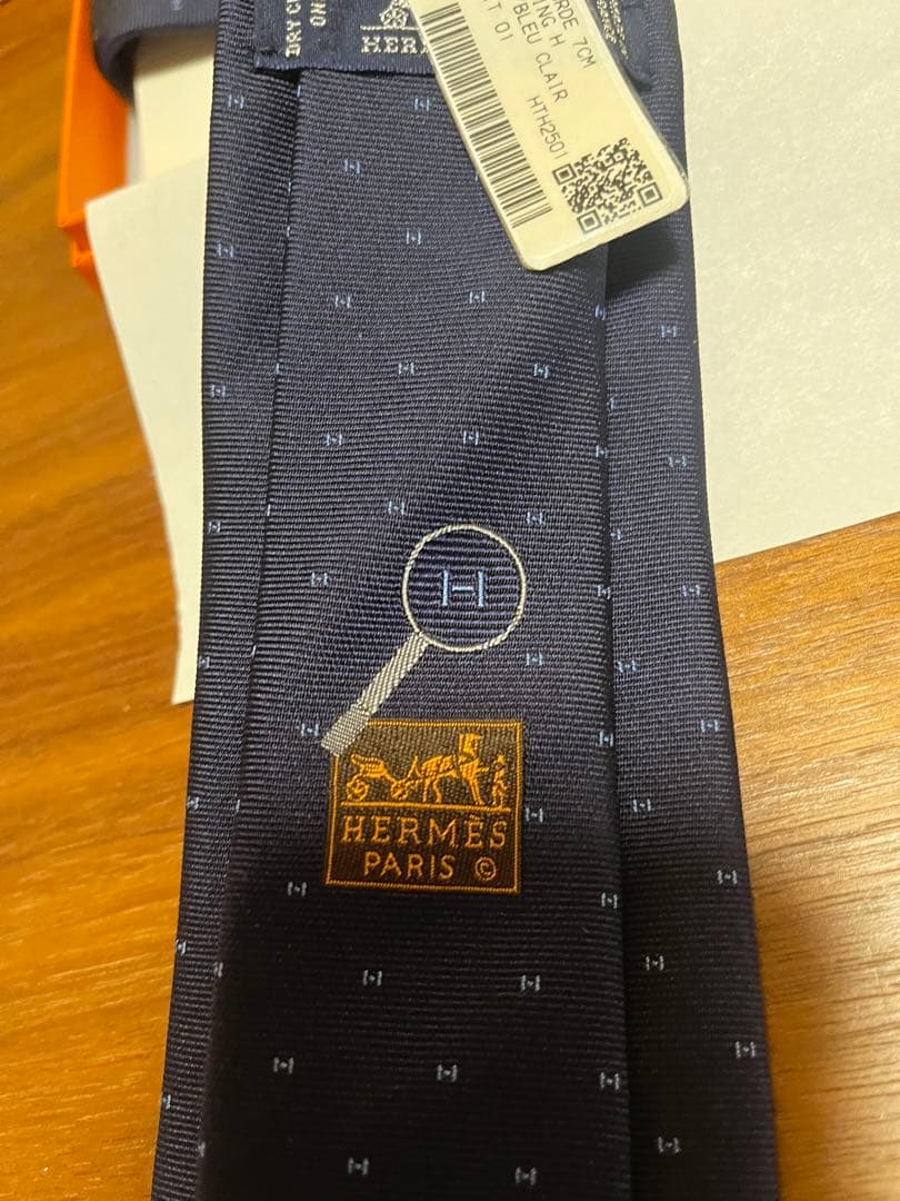 c*s様 HERMES ネイビー シルクタイ マグニファイング H 定価40,7