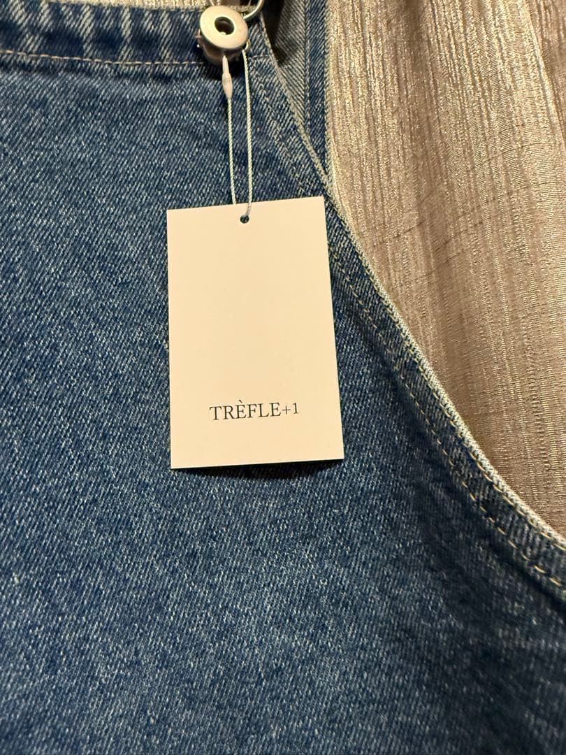 【新品タグ付き】trefle+1 トレフルワンプラス　デニムサロペット 01