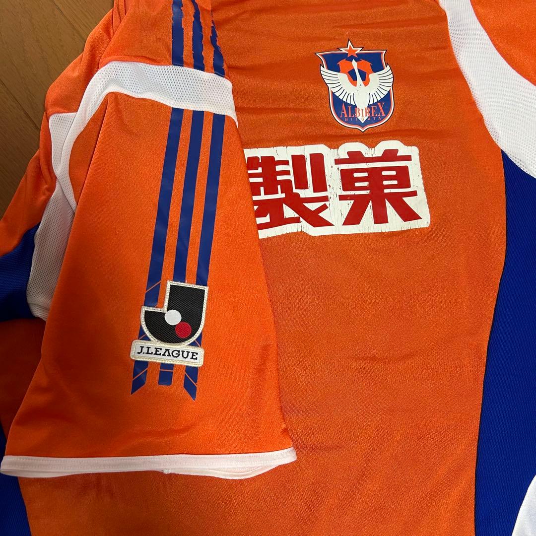 adidas サッカーシャツ 亀田製菓アルビレックス新潟ユニフォーム