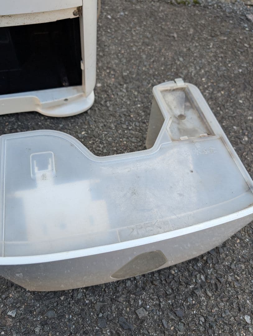 三菱 衣類乾燥除湿機 MJ-180GX-W