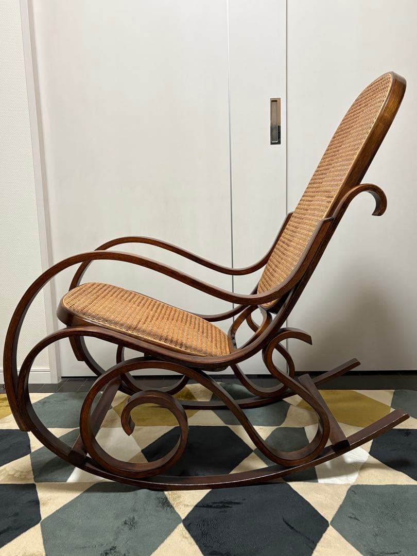 【クッション付き】木製ロッキングチェア ラタン
