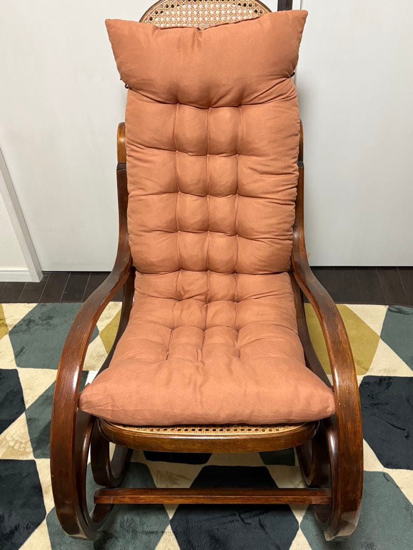 【クッション付き】木製ロッキングチェア ラタン