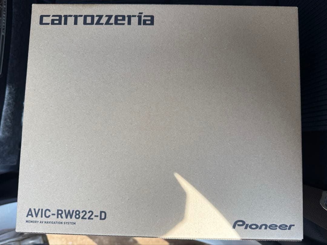 AVIC-RW822-D カーナビ 7インチ　新品未使用
