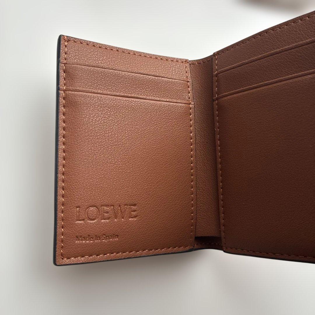 LOEWE 三つ折り財布 ベージュ