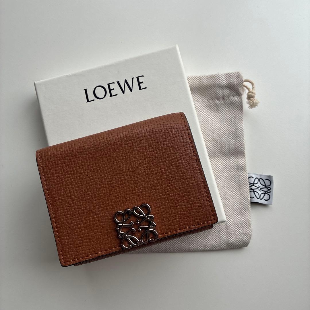 LOEWE 三つ折り財布 ベージュ