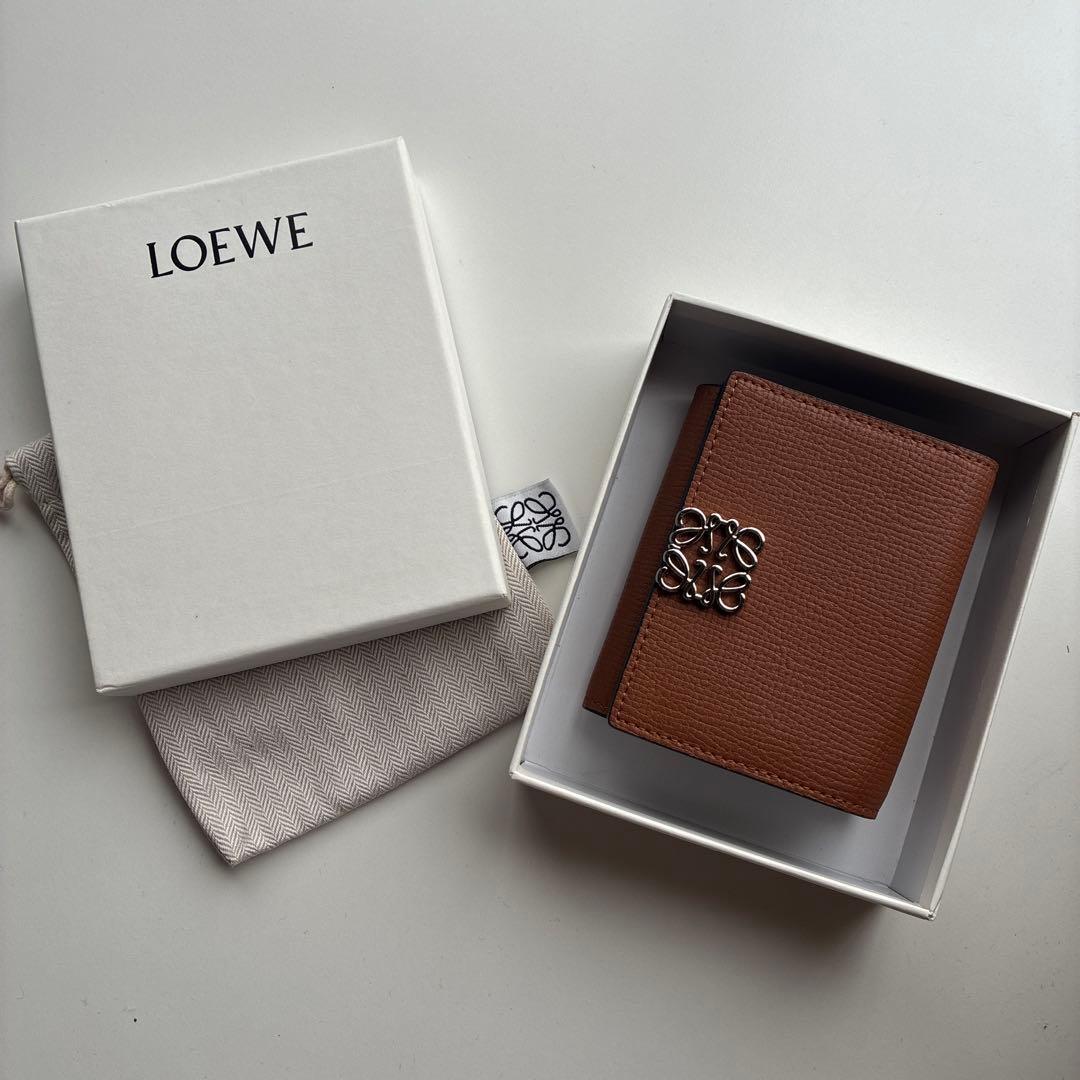 LOEWE 三つ折り財布 ベージュ