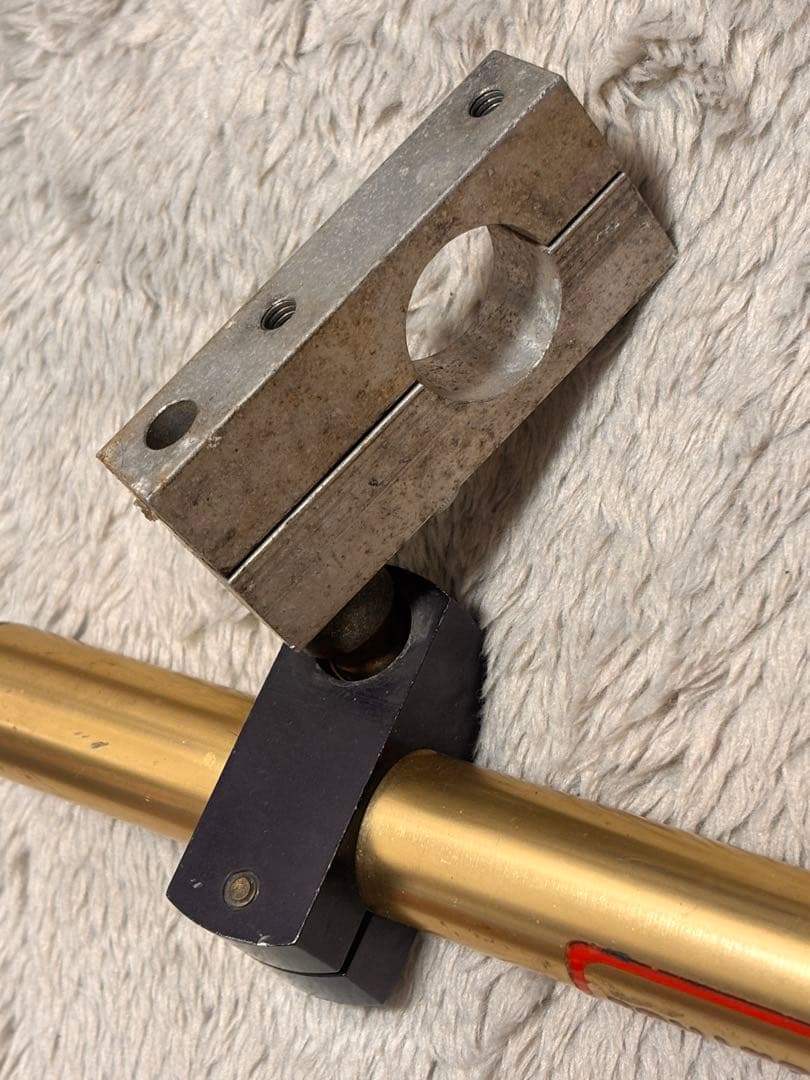 WP ホワイトパワー★ステアリングダンパー★ブラケット不明★漏れ無OHLINS