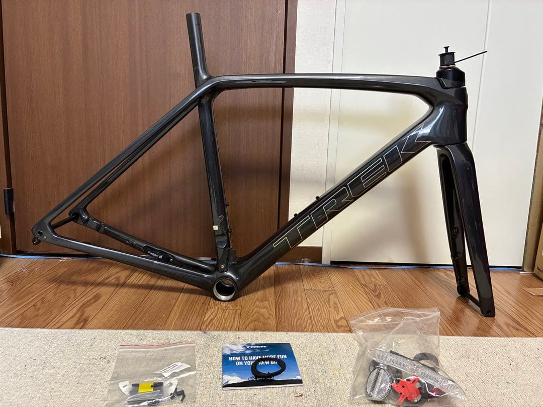 TREK EMONDA SL6 カーボン ロードバイクフレーム　54 2023