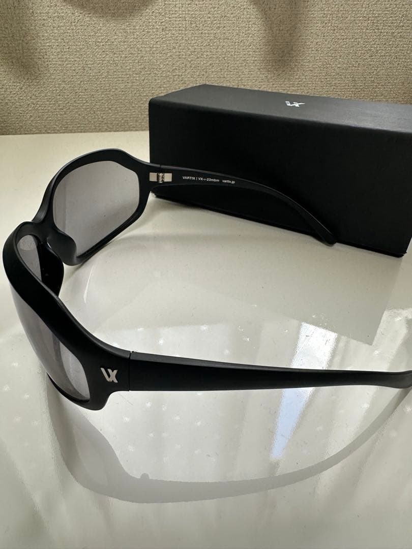 Vartix ガクト着用　サングラス　サイズS