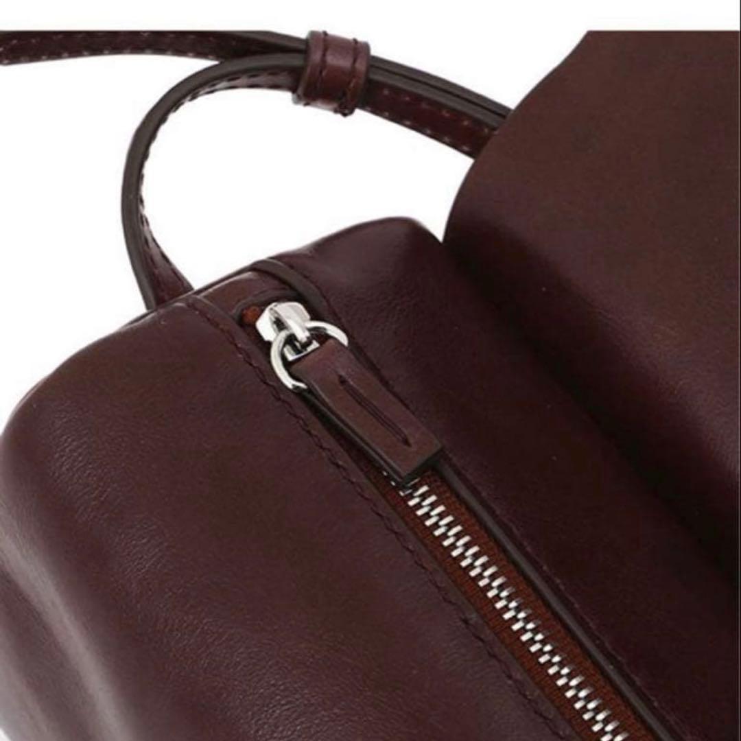 完売品　ETRE TOKYO レザーミニフラップバッグ