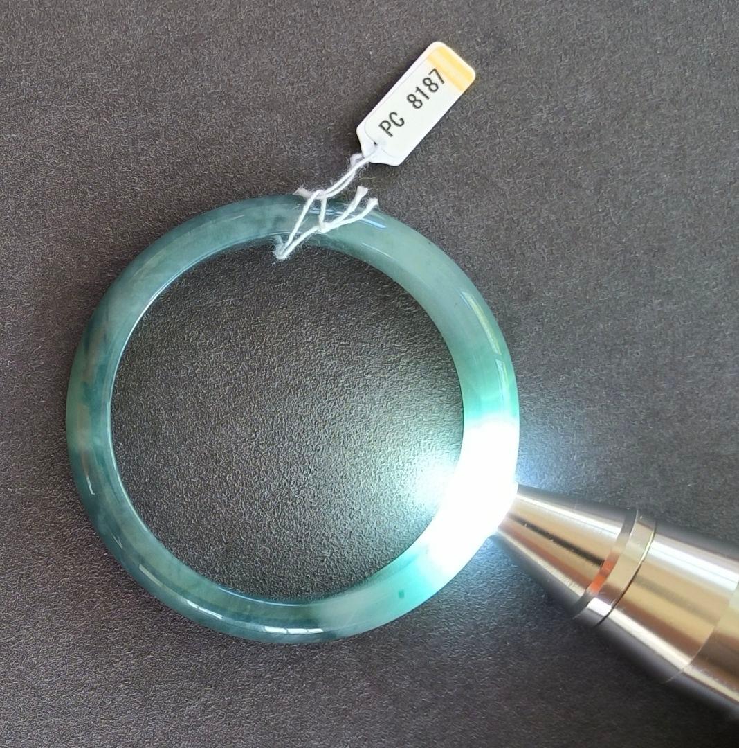 【日本鑑別書:完美】ミャンマー産アイスブルー翡翠のバングル（径57ミリ）8187