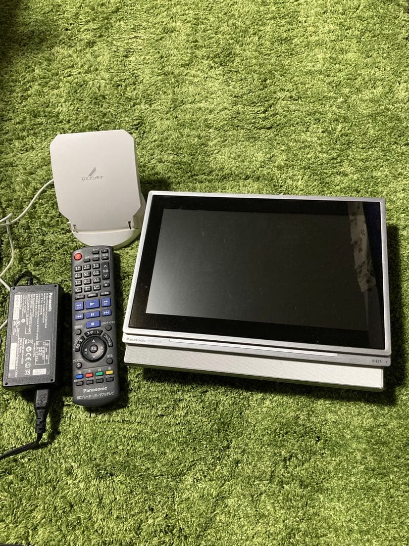Panasonic VIERA DMP-BV200 ポータブルテレビ　オマケ付き