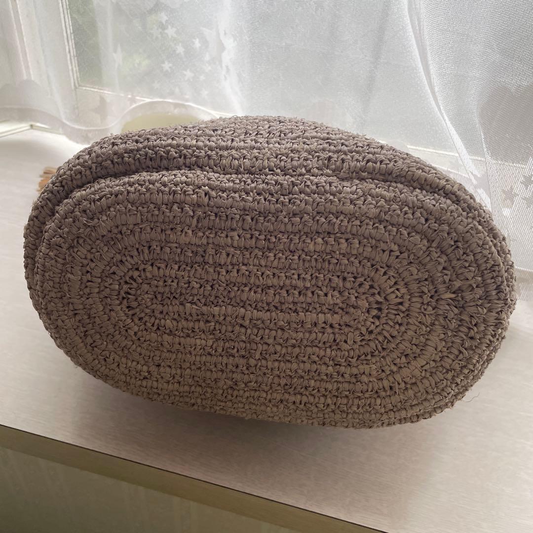 HELEN　KAMINSKI　ラフィア　レザー　グレーかごバッグ フリンジ付き