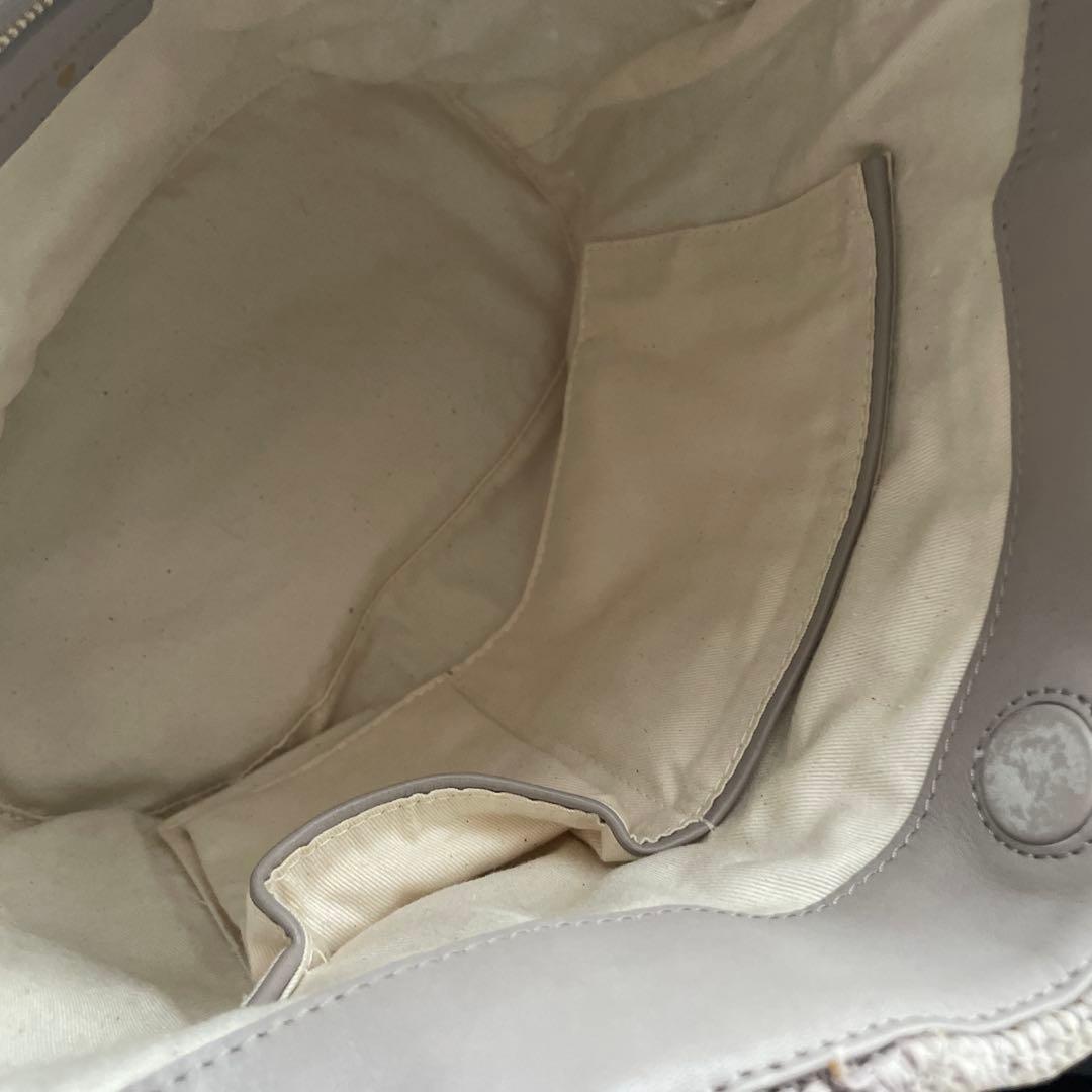 HELEN　KAMINSKI　ラフィア　レザー　グレーかごバッグ フリンジ付き