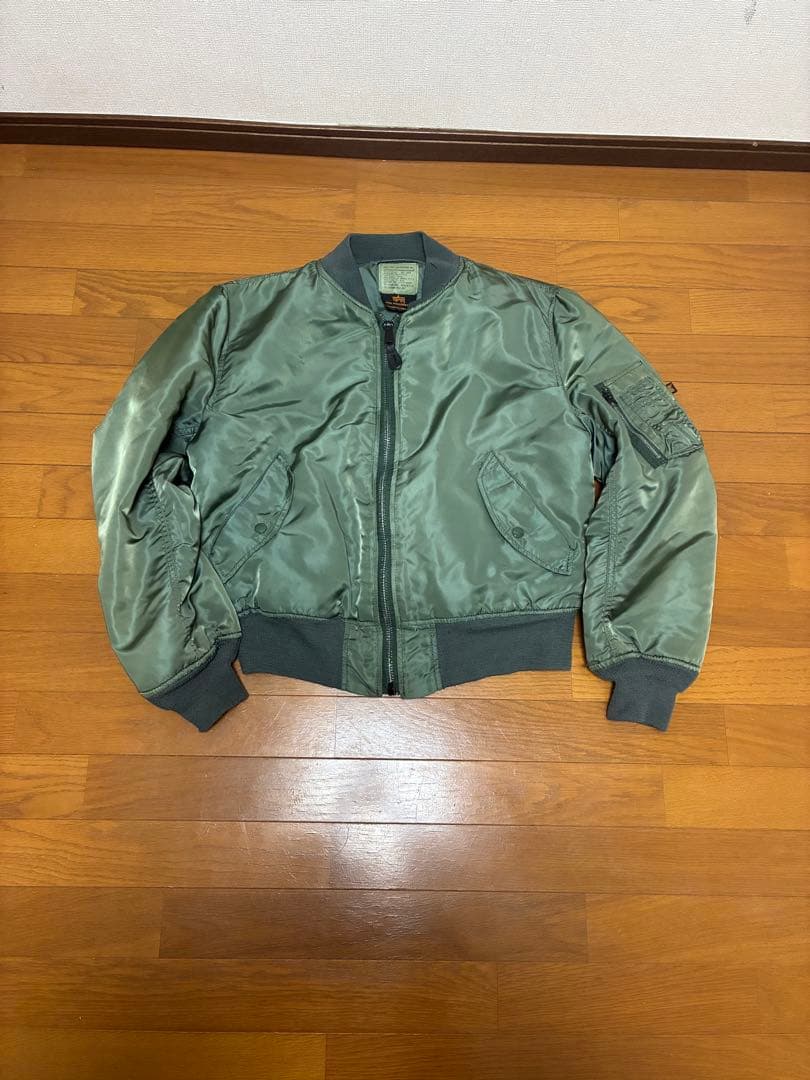 Alpha inbustreis MA-1 USA製