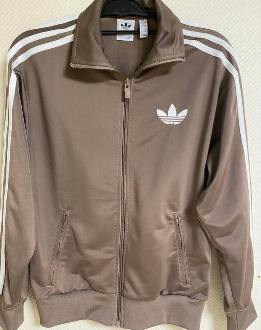 K*U様 adidas オリジナルforsnidelブラウン ジップアップジャケ