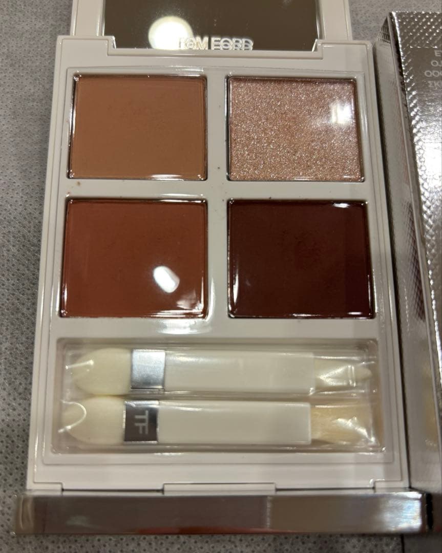 TOM FORD 01SN ソレイユ　アイカラークォード シャレーミンク