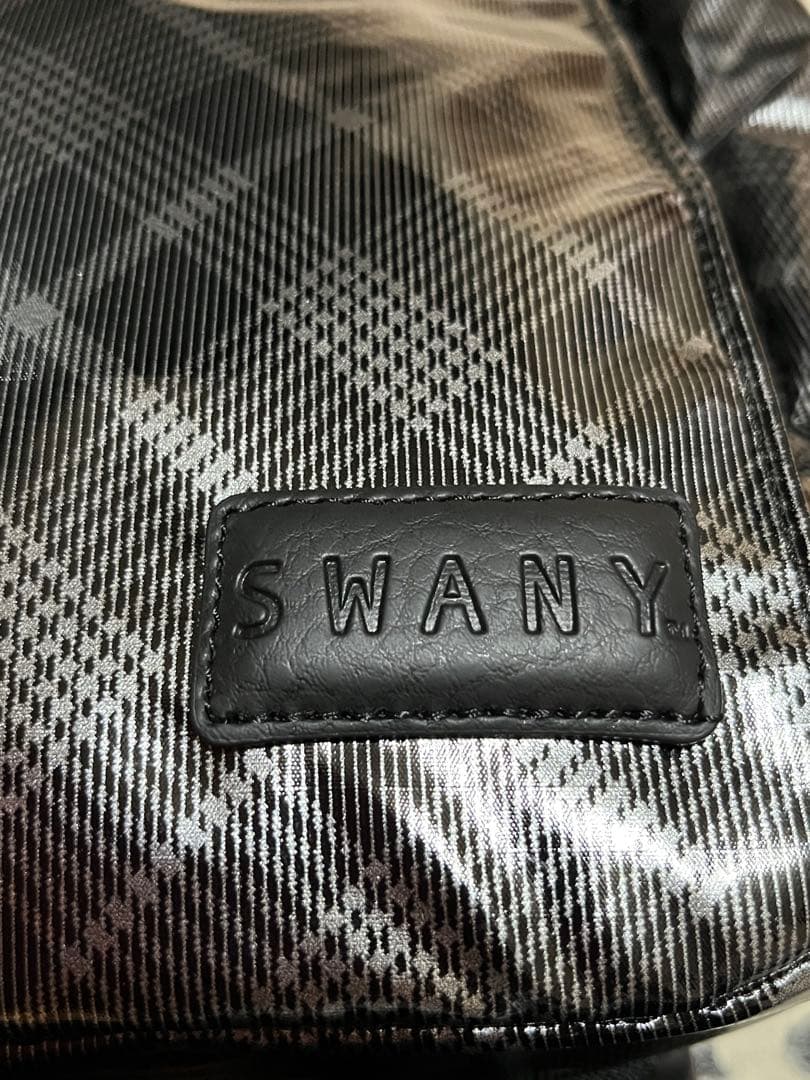 SWANY キャリーバッグ★支えるバッグ