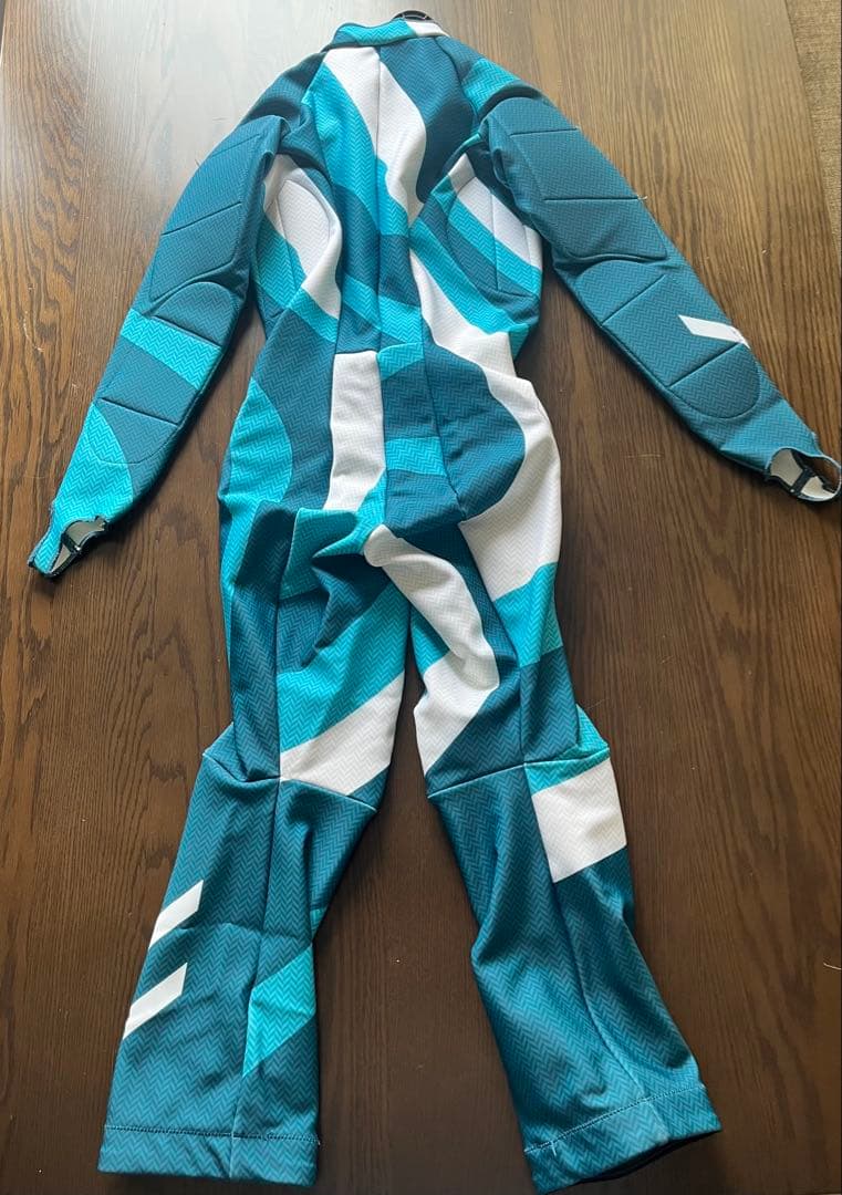 Goldwin ジュニア アルペンスキー　レーシングワンピース　140