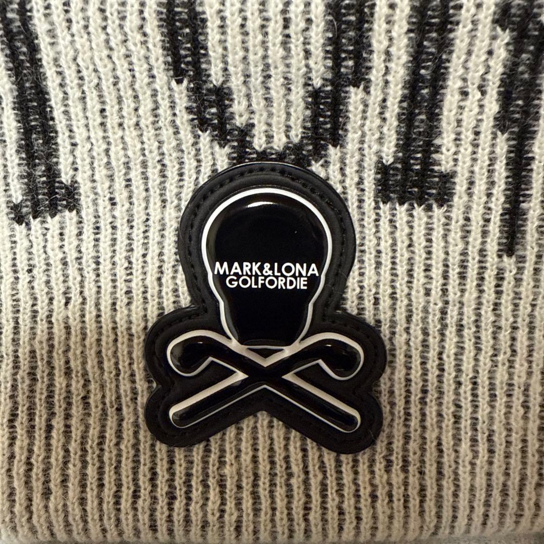 マークアンドロナ ビックロゴブランクスカル ニットビーニー