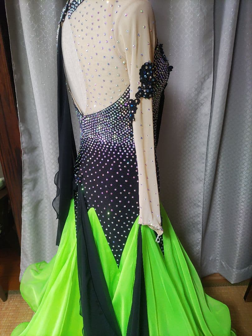 セミオーダー社交ダンスドレス