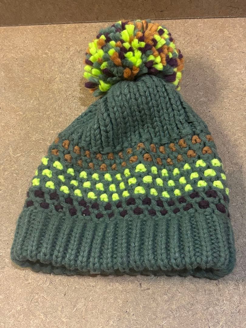 【希少】ARC'TERYX アークテリクス　ポンポン付きニット帽