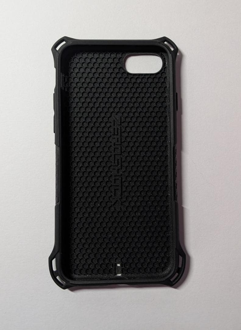 iPhone SE 第3世代 64GB スターライト SIMフリー 92%