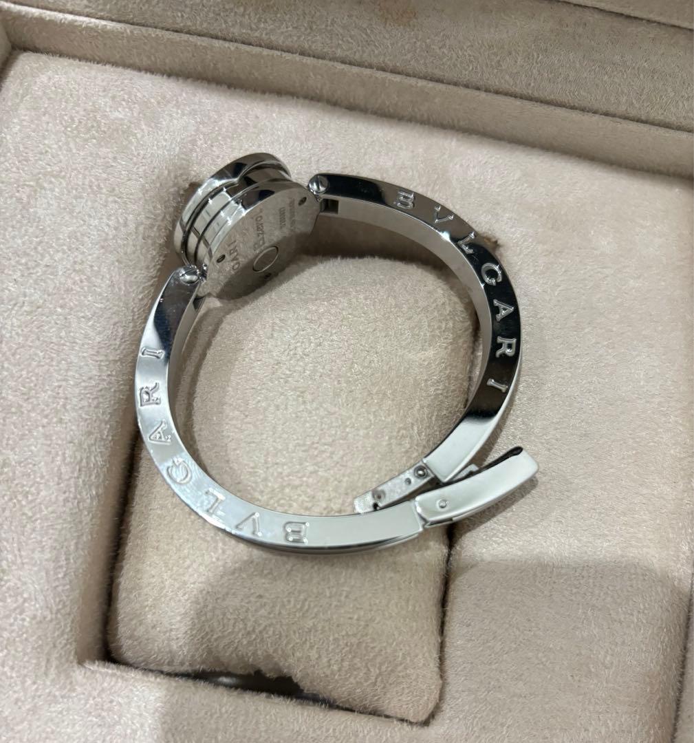 ブルガリ　　ビーゼロワン　限定