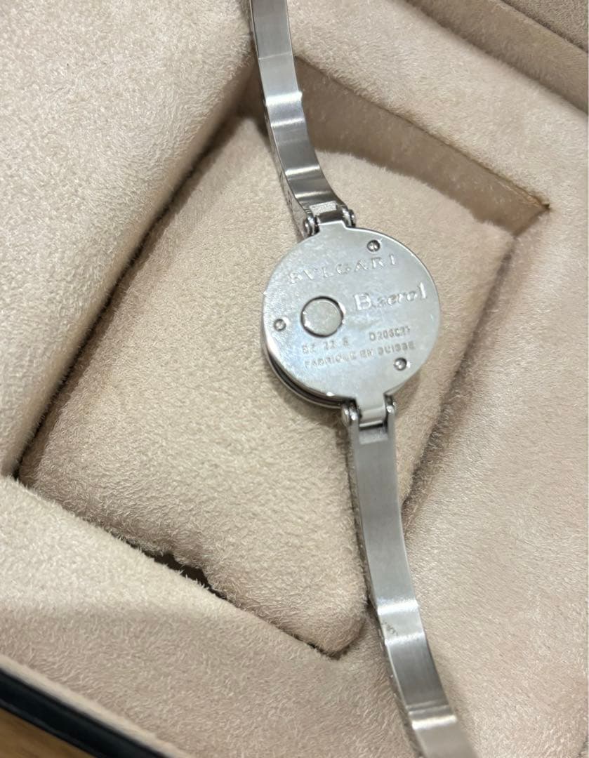 ブルガリ　　ビーゼロワン　限定