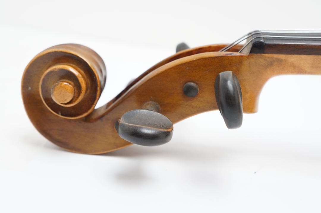 鈴木バイオリン No.103 1969年製 4/4 ハードケース 弓 付属