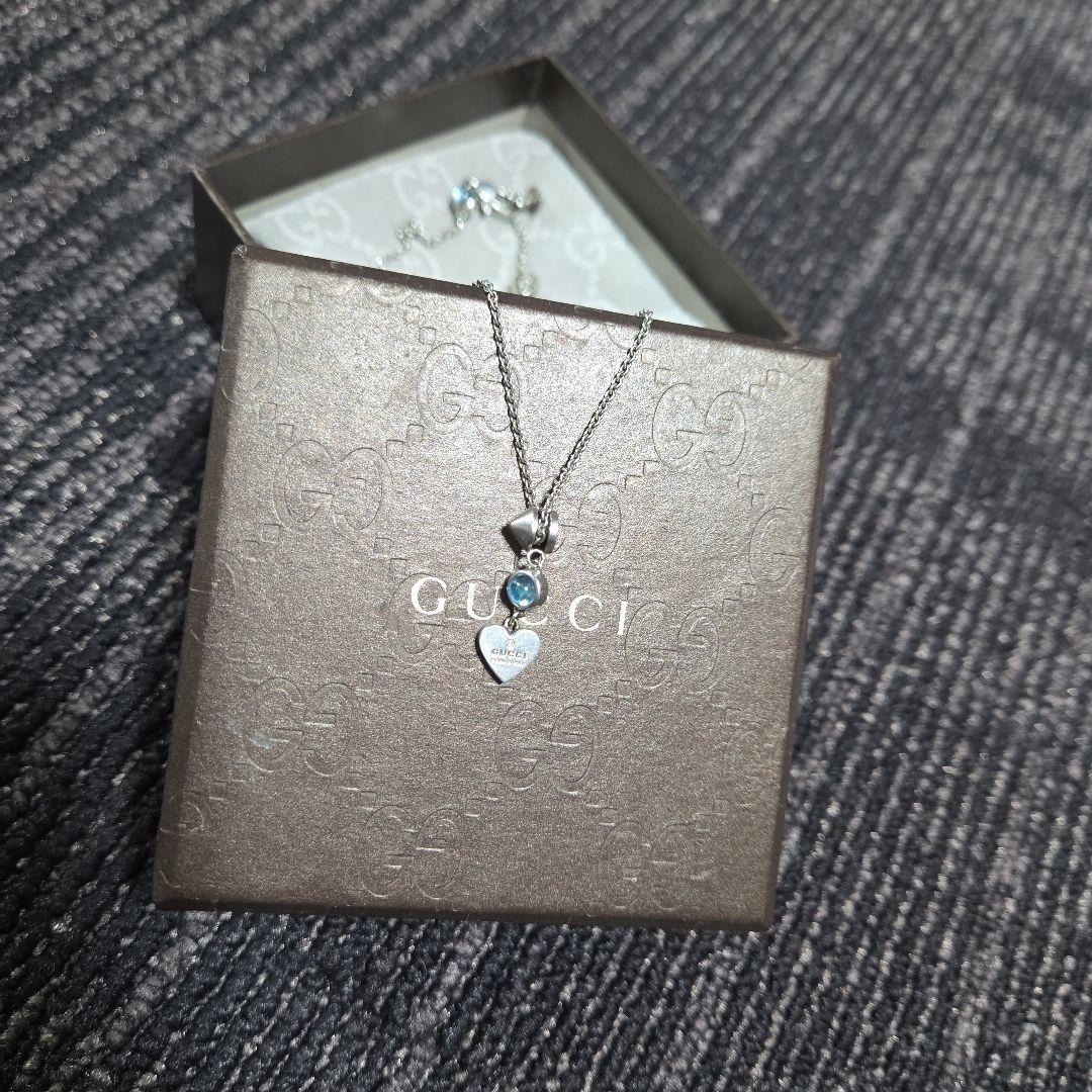 GUCCI ハート型チャーム ネックレス　AG925　ハートブルー